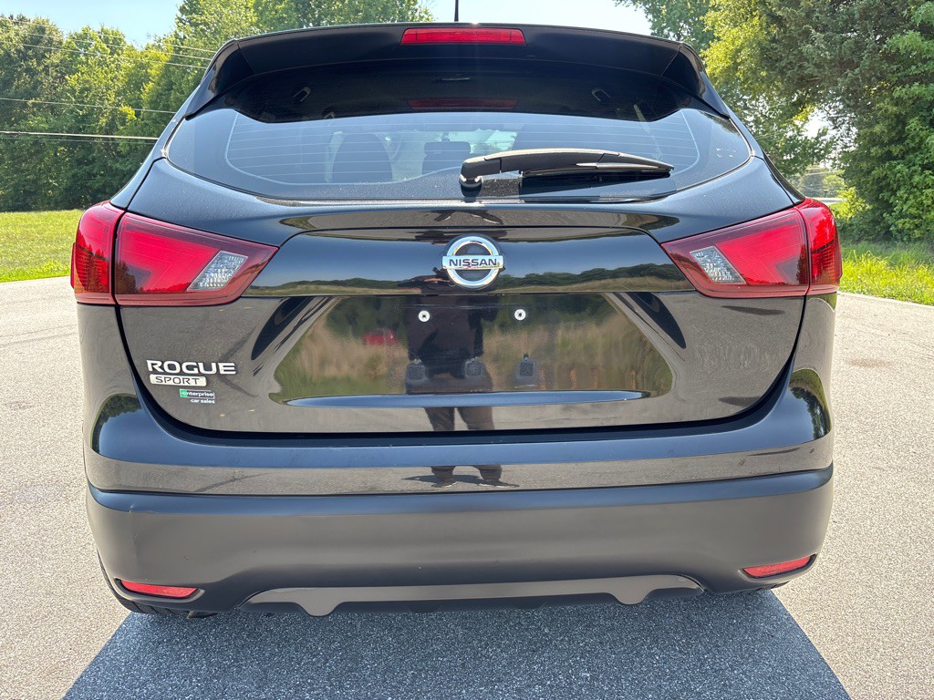 2019 Nissan Rogue Image 4