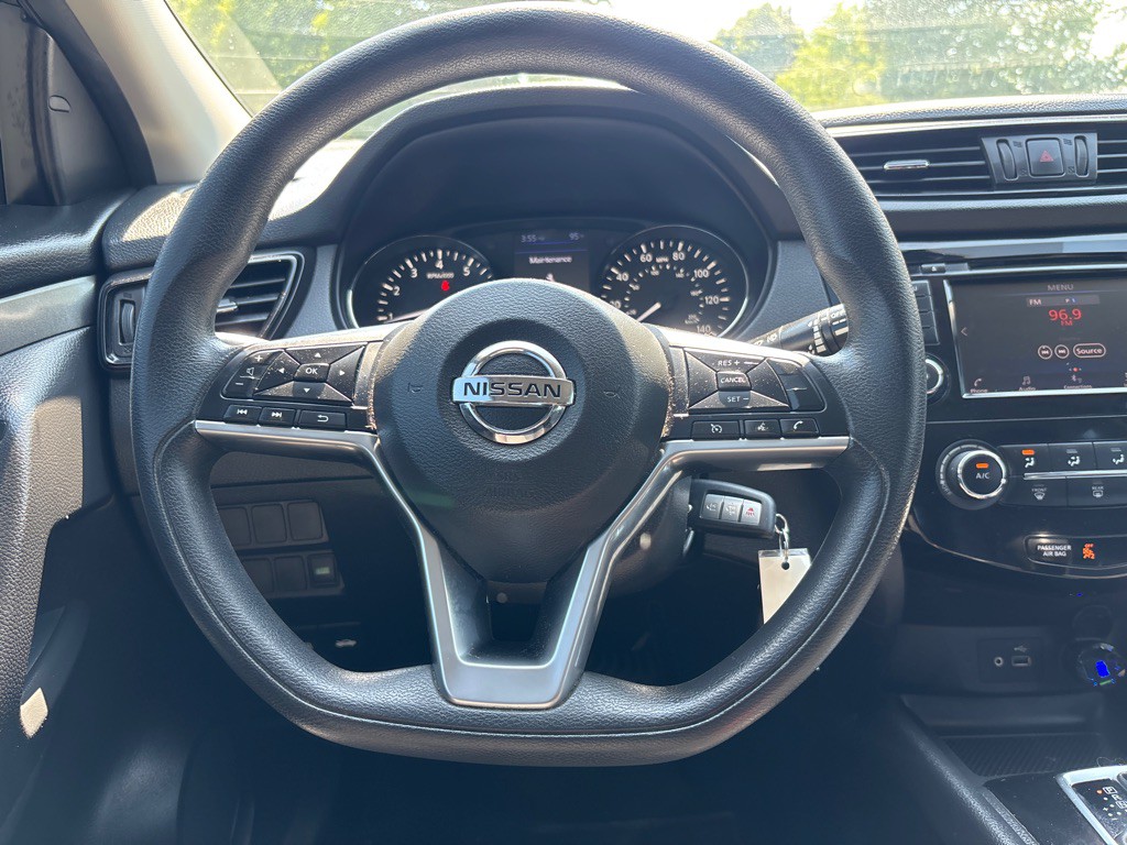 2019 Nissan Rogue Image 14