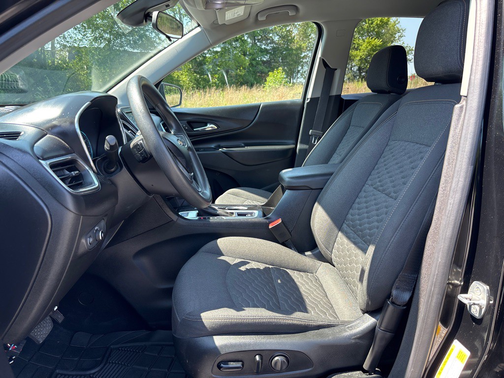 2020 Chevrolet Equinox Image 12