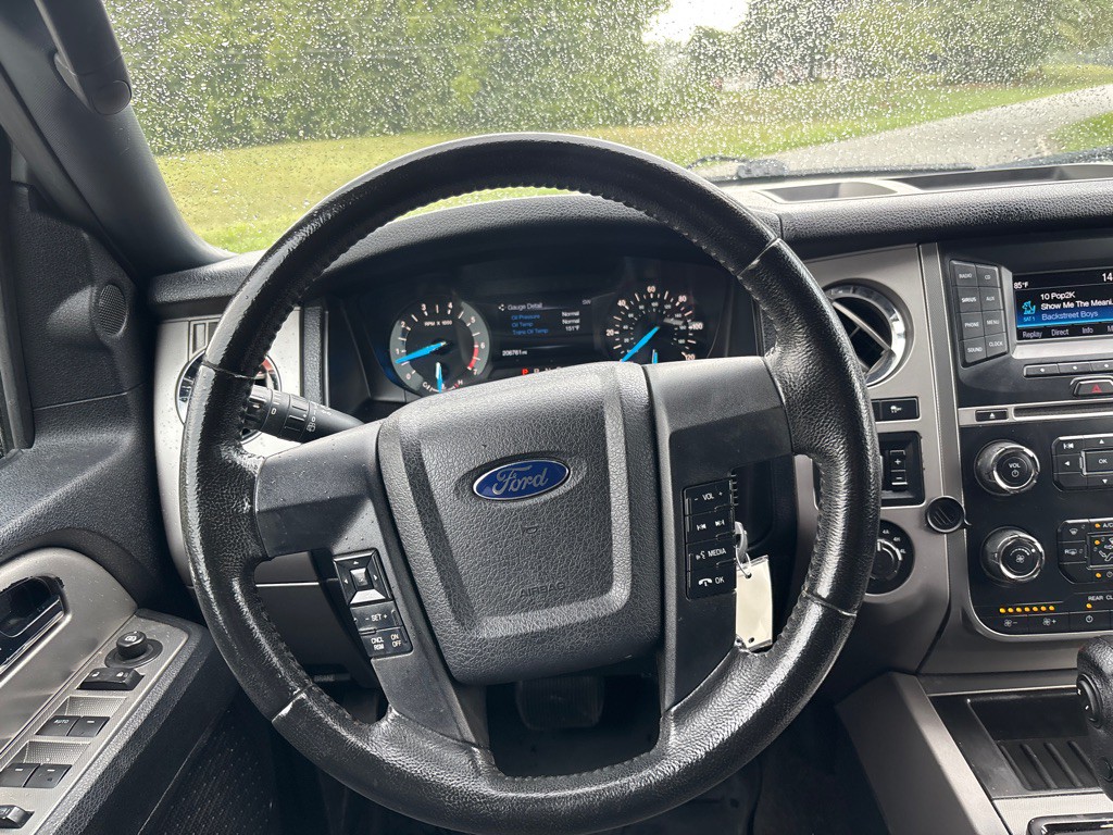 2017 Ford Expedition Image 15