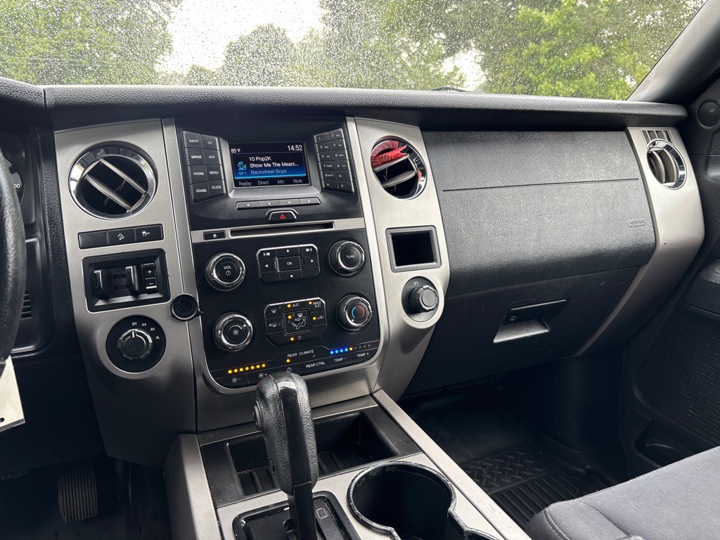 2017 Ford Expedition Image 16