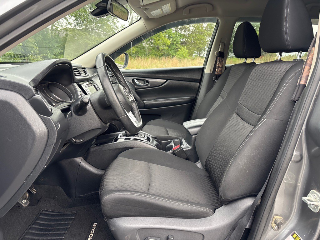2020 Nissan Rogue Image 8
