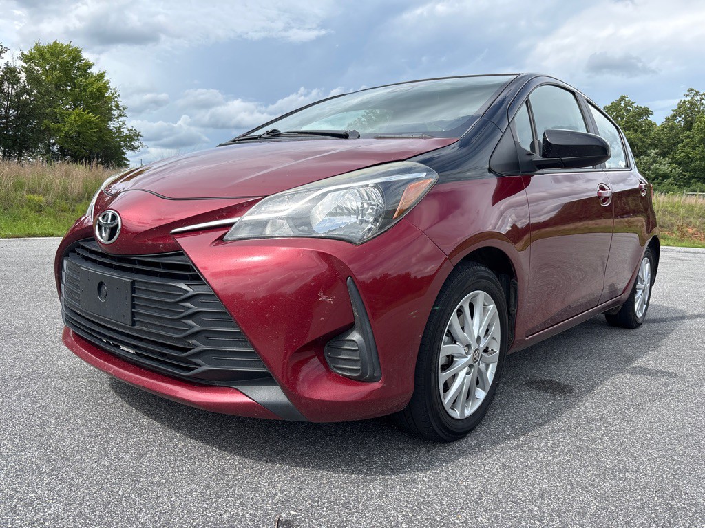 2018 Toyota Yaris Image 1