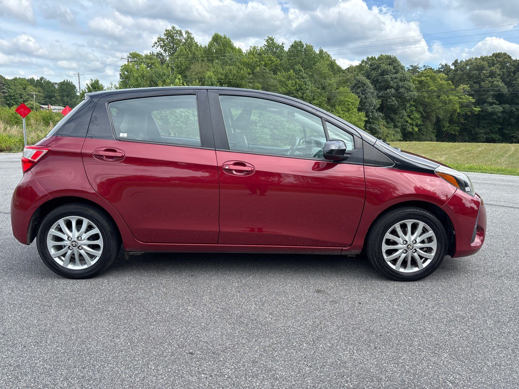 2018 Toyota Yaris Image 5