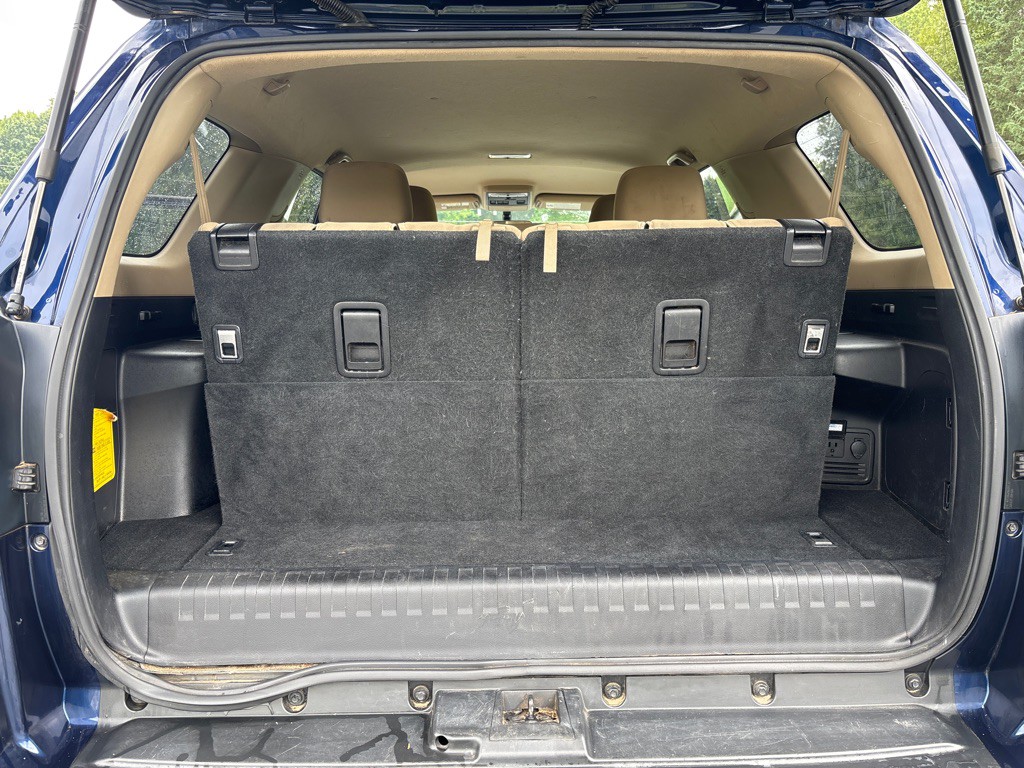 2016 Toyota 4Runner Image 11