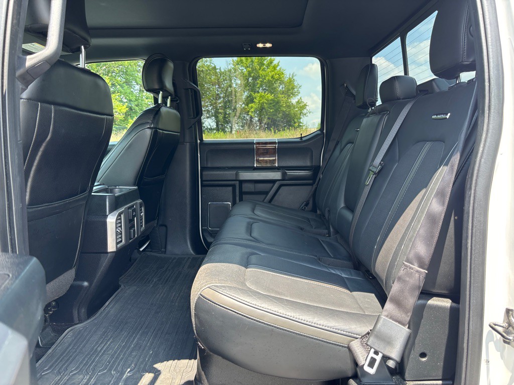 2015 Ford F-150 Image 12