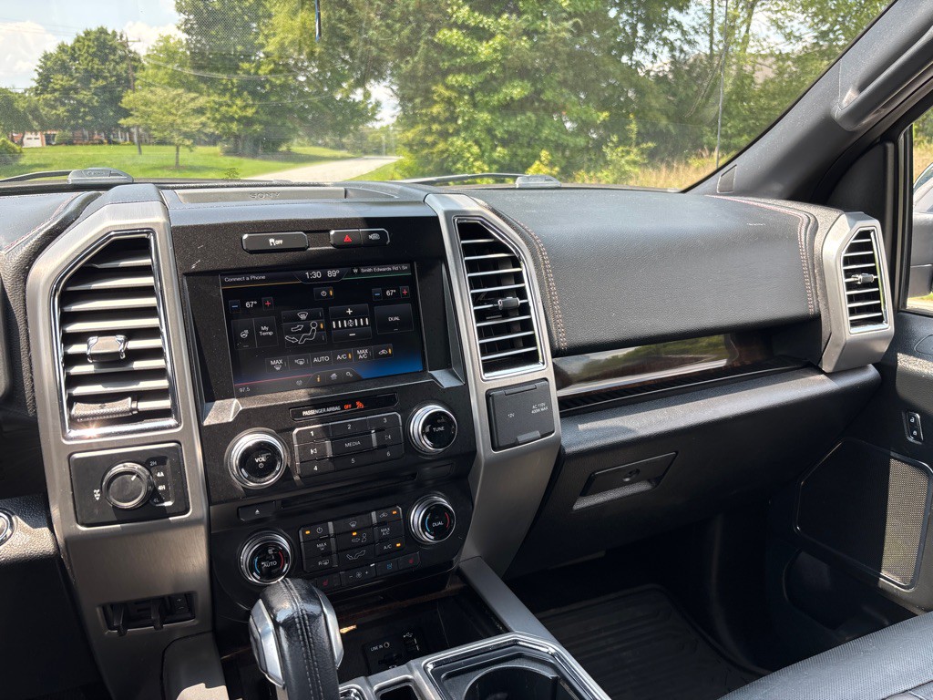 2015 Ford F-150 Image 14