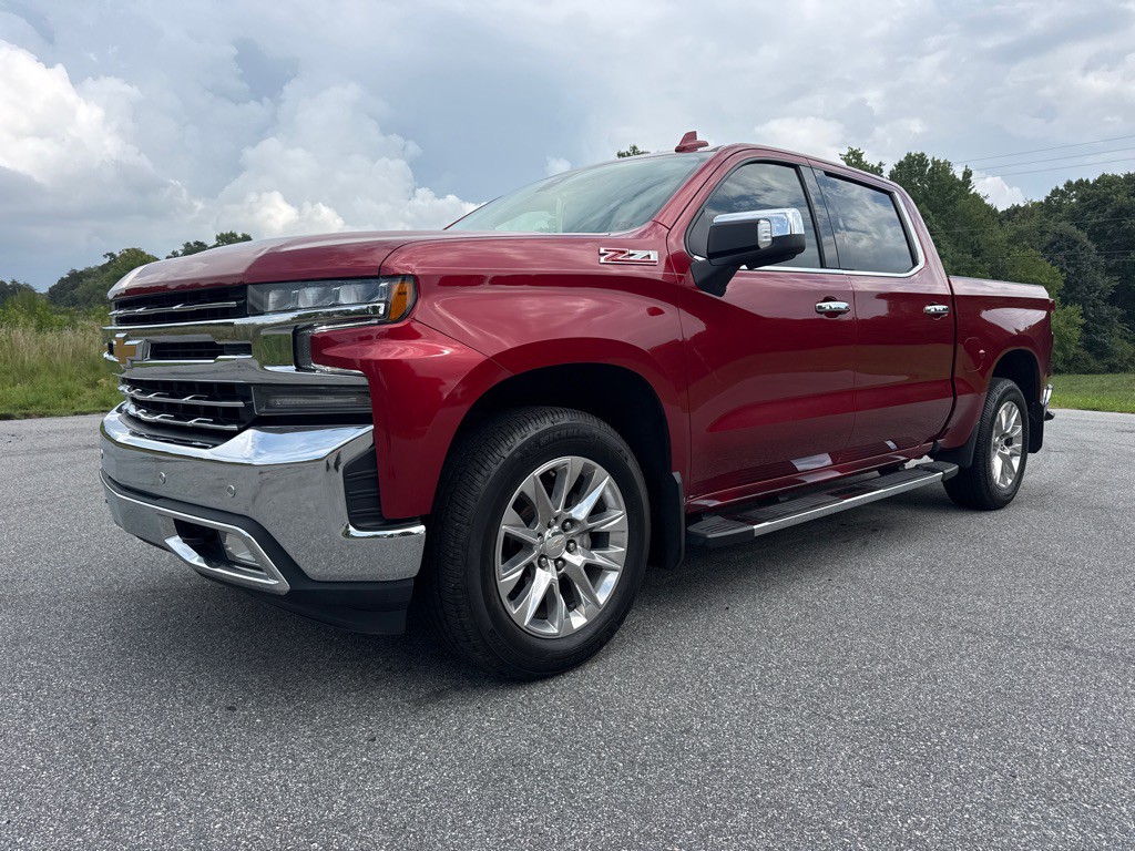 2022 Chevrolet Silverado 1500 Image 1