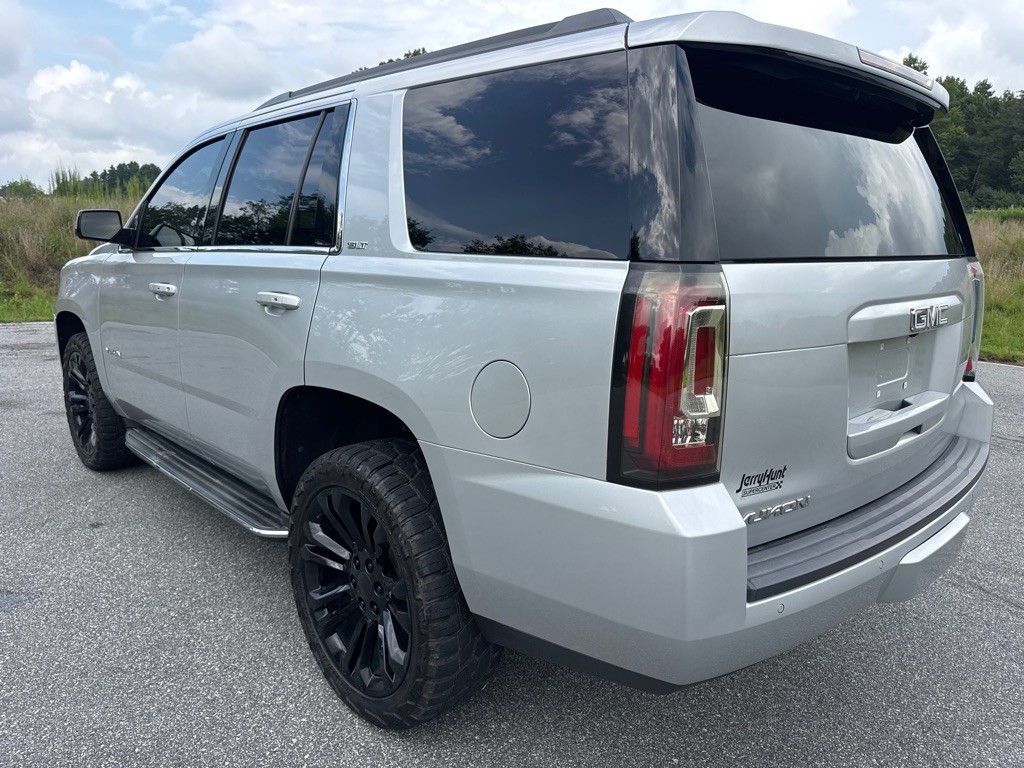 2017 GMC Yukon Image 3