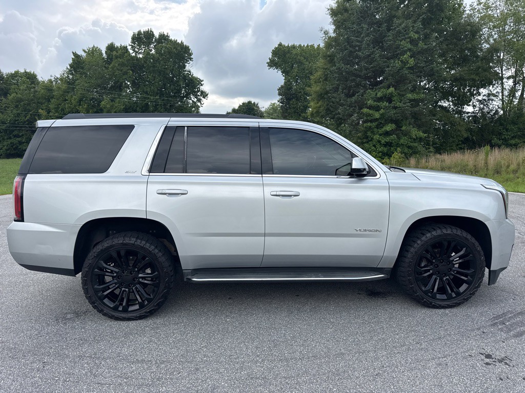 2017 GMC Yukon Image 6
