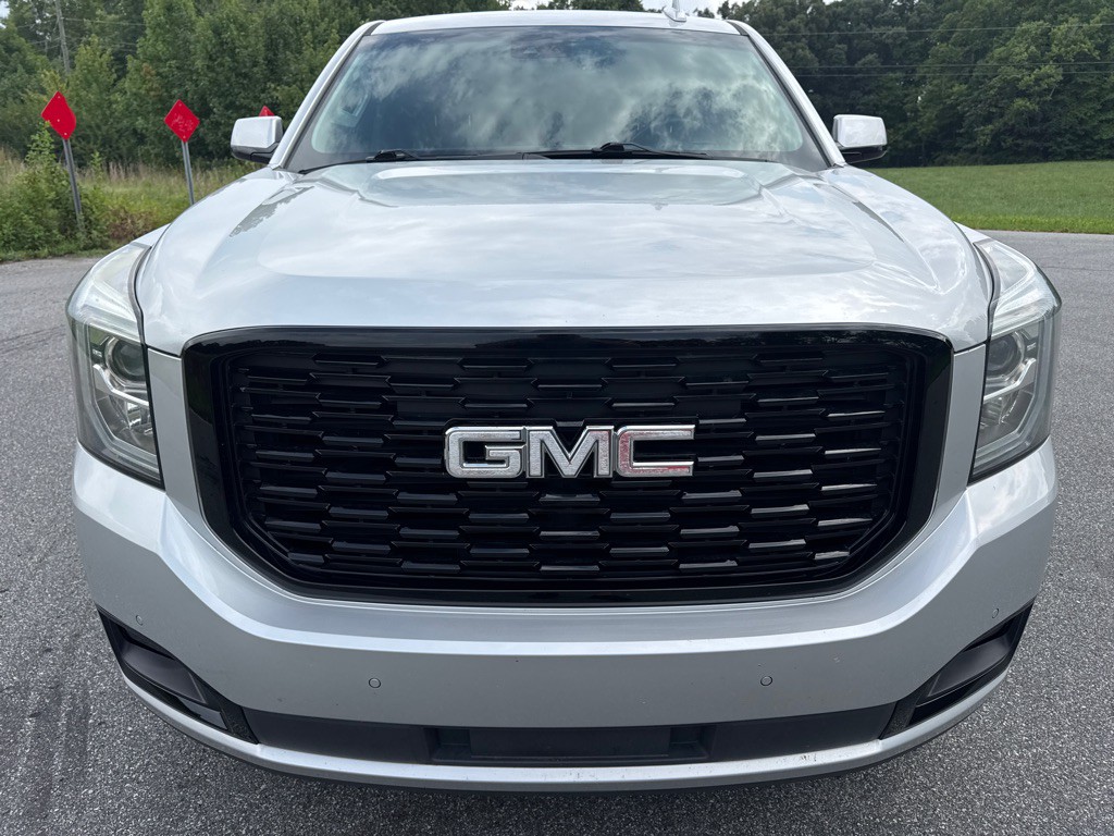 2017 GMC Yukon Image 8