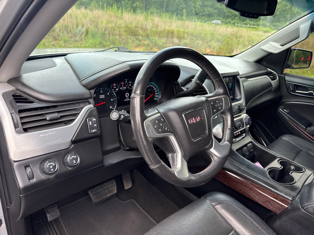 2017 GMC Yukon Image 18