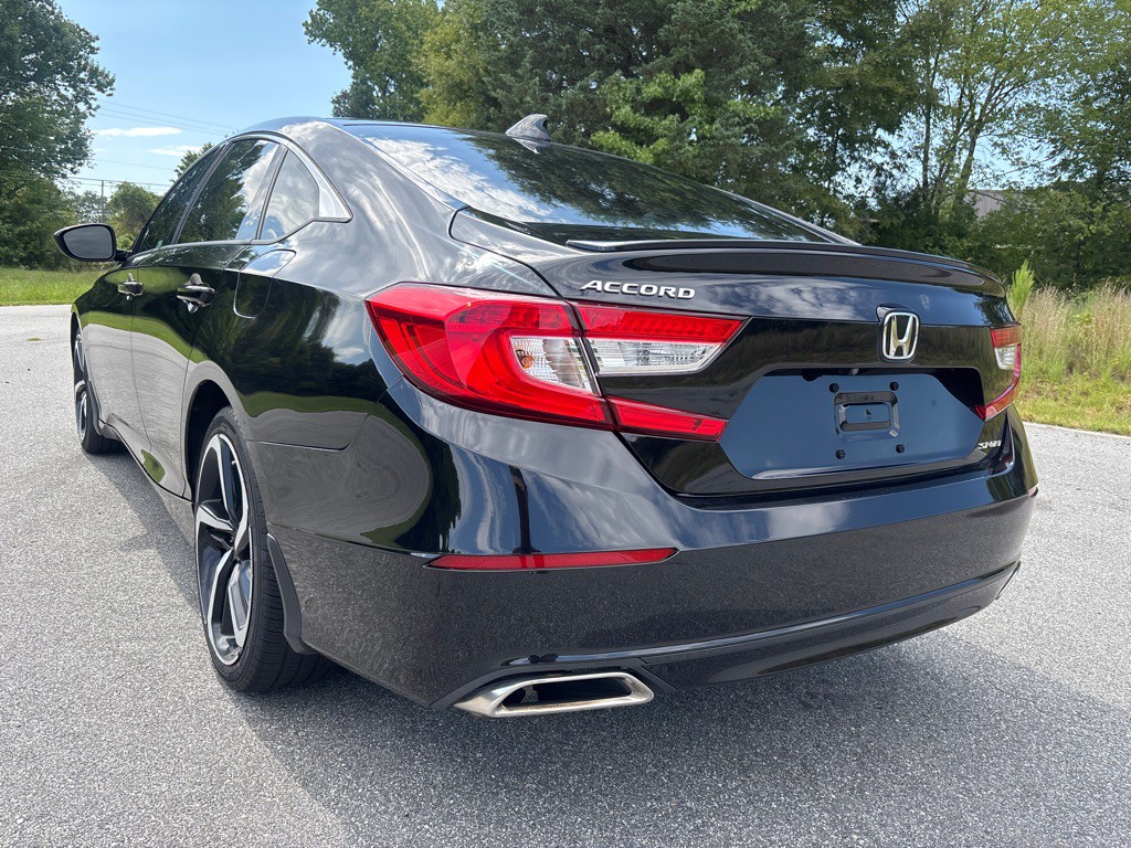 2020 Honda Accord Image 3