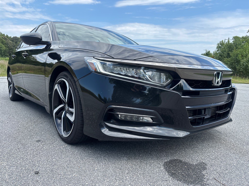 2020 Honda Accord Image 7