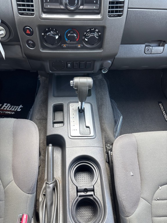 2012 Nissan Frontier Image 15