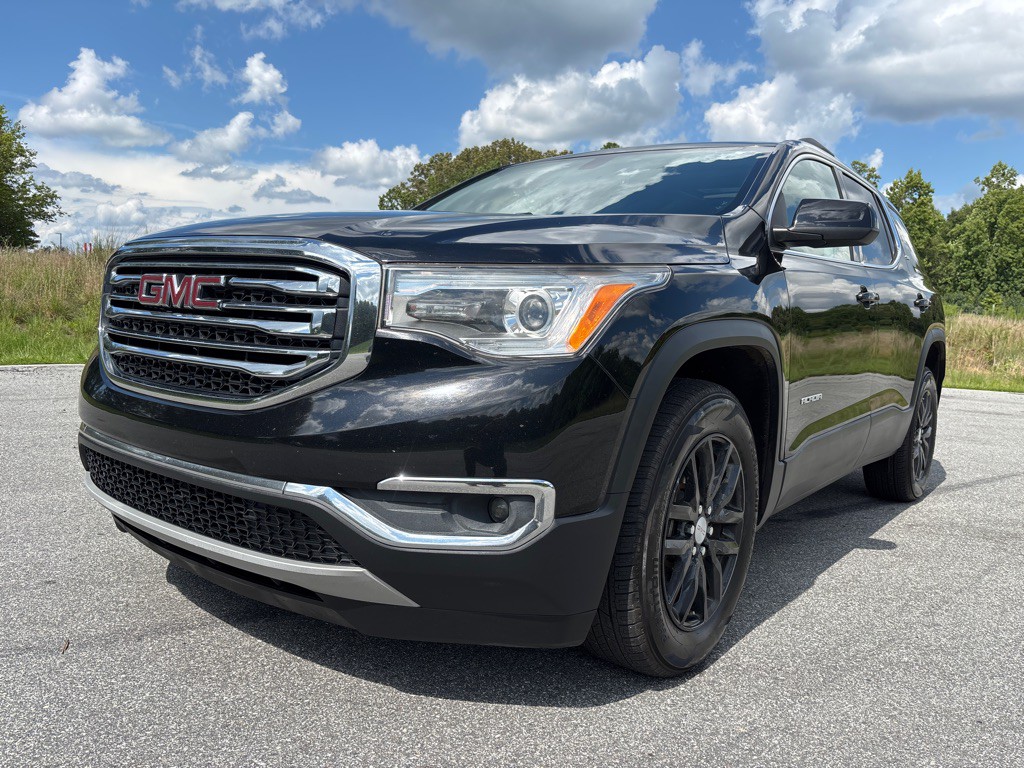 2019 GMC Acadia Image 1
