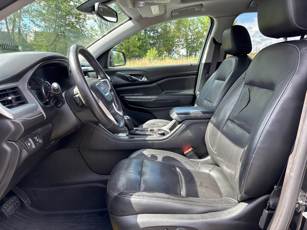 2019 GMC Acadia Image 11