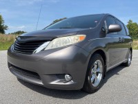Image for 2012 Toyota Sienna LE ID: 7596976