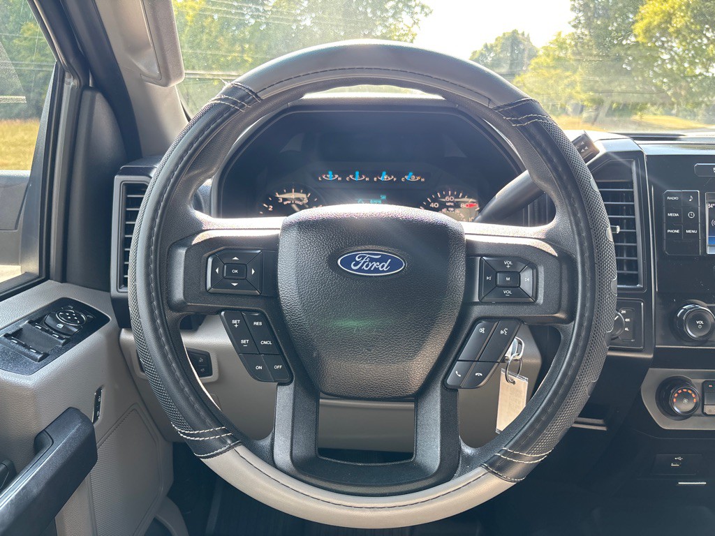 2017 Ford F-150 Image 13