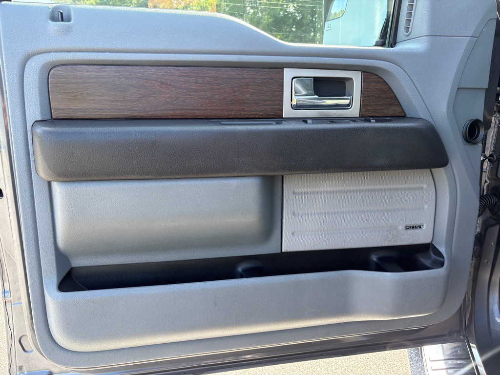 2013 Ford F-150 Image 10