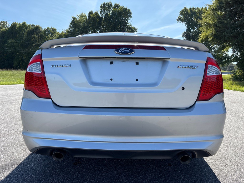 2012 Ford Fusion Image 4