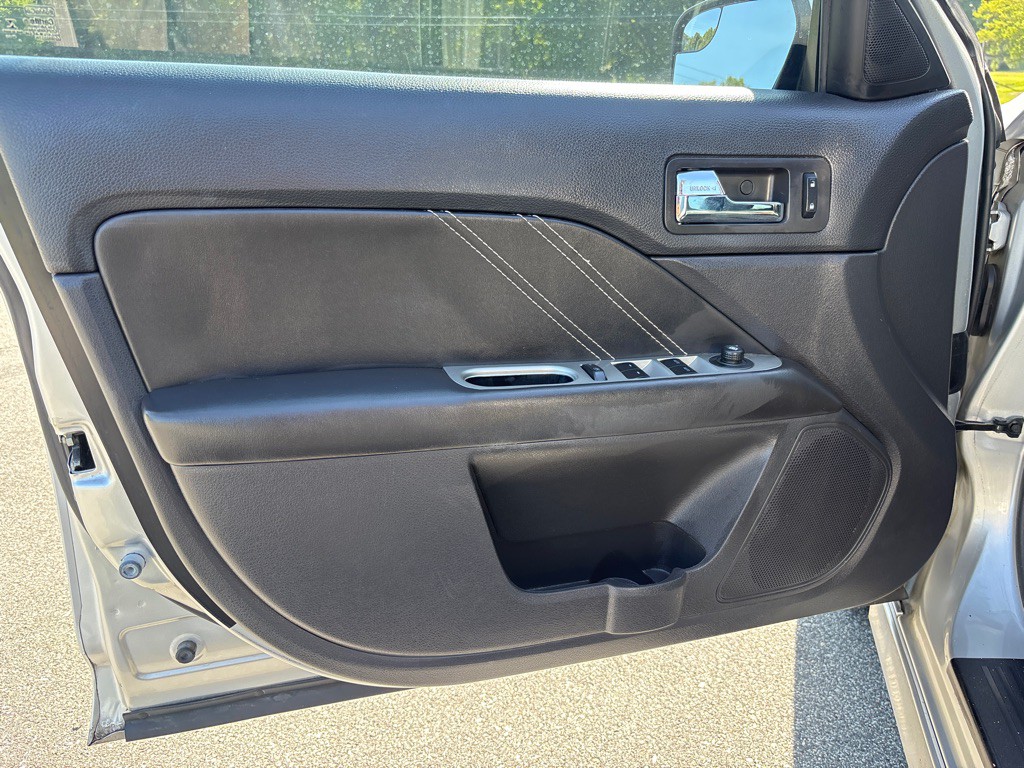 2012 Ford Fusion Image 10