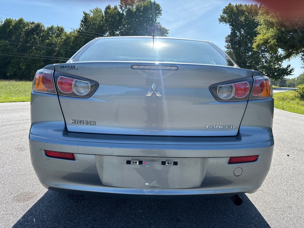 2013 Mitsubishi Lancer Image 4