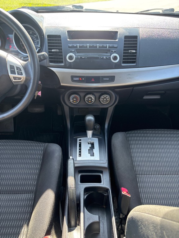 2013 Mitsubishi Lancer Image 15