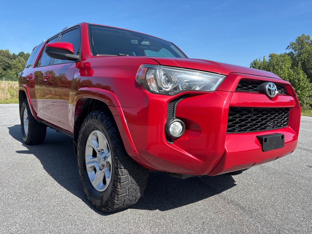 2016 Toyota 4Runner Image 7