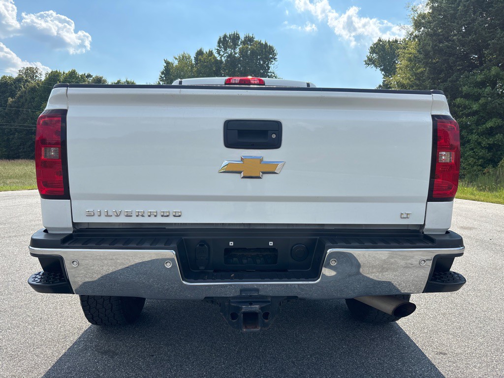 2017 Chevrolet Silverado 1500 Image 4