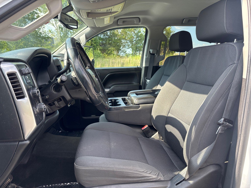2017 Chevrolet Silverado 1500 Image 11