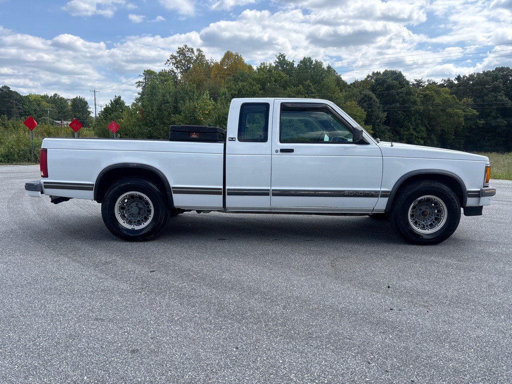 1993 GMC Sonoma Image 6