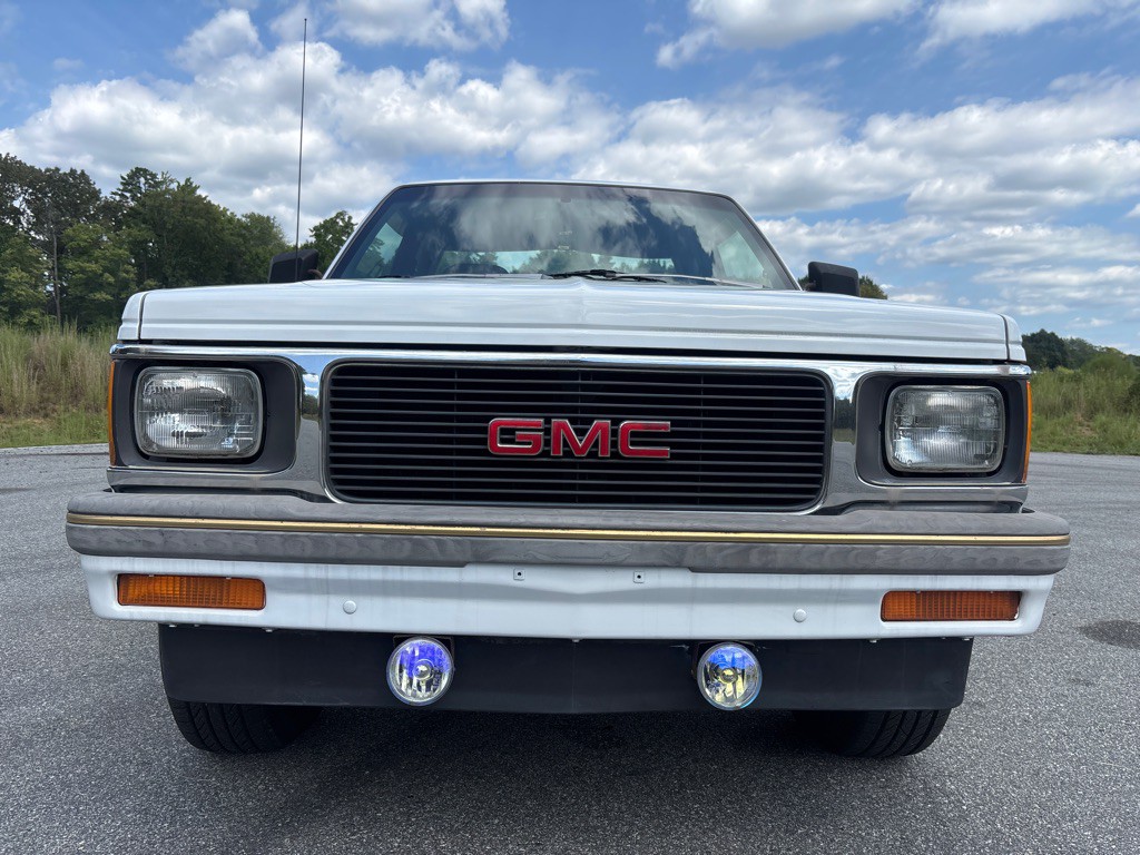 1993 GMC Sonoma Image 8