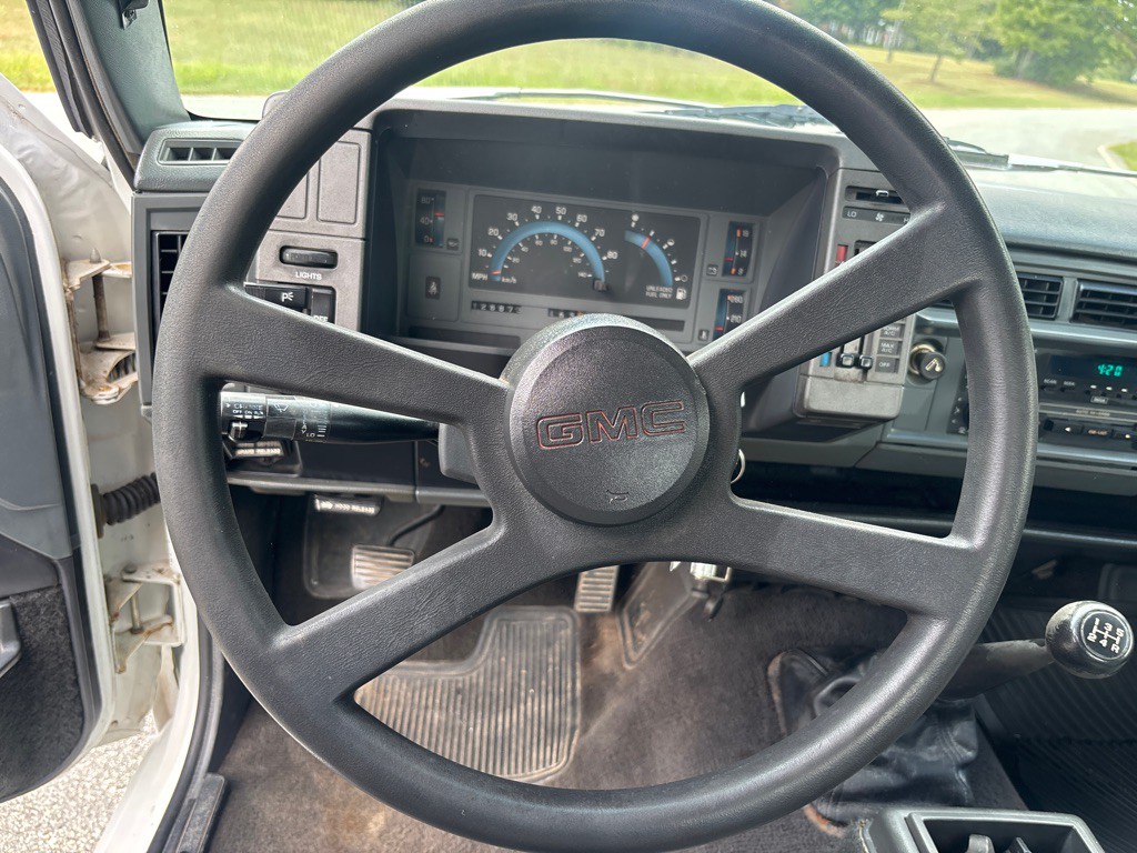 1993 GMC Sonoma Image 13