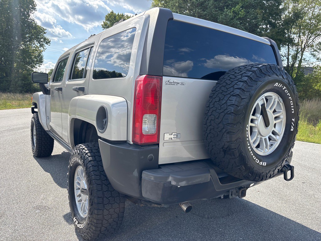 2006 HUMMER H3 Image 3