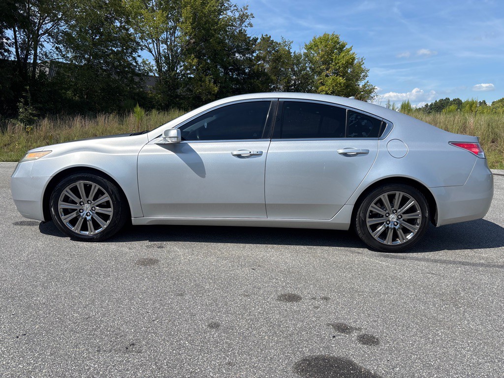 2013 Acura TL Image 2