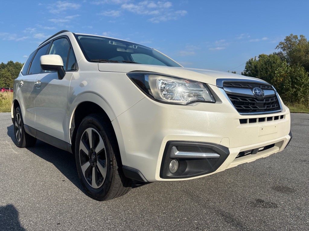 2018 Subaru Forester Image 7