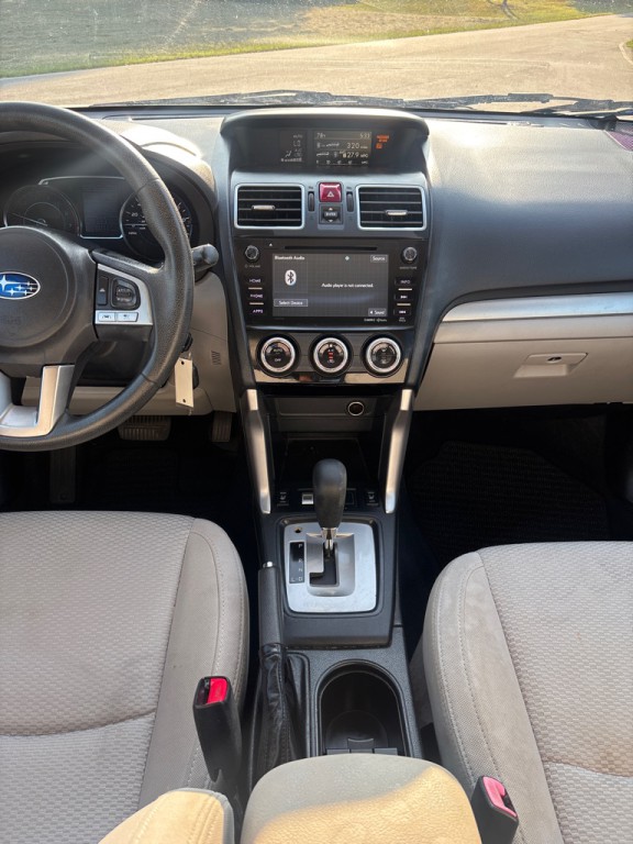 2018 Subaru Forester Image 16