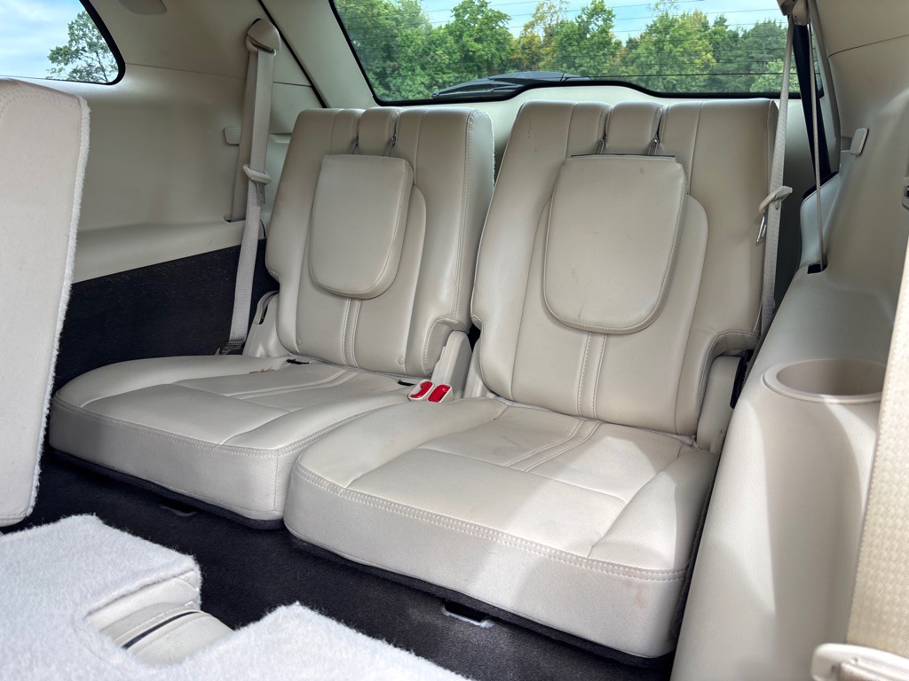 2019 Lincoln MKT Image 12