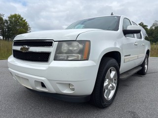 Image for 2011 Chevrolet Suburban 1500 LT ID: 7668383
