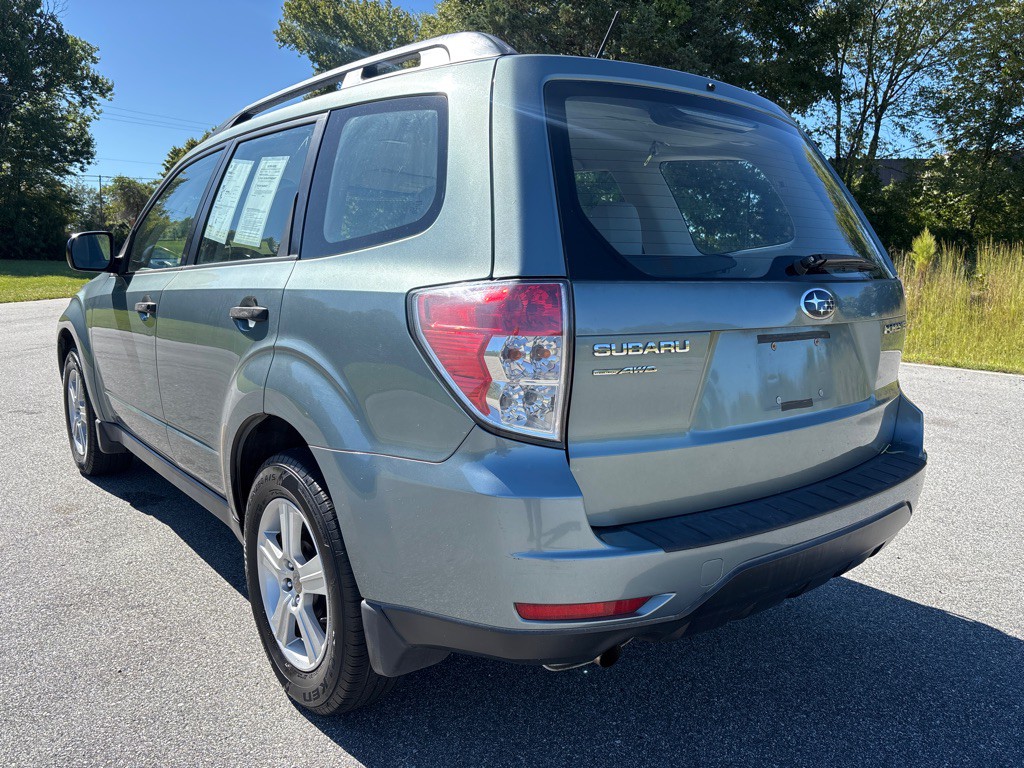 2011 Subaru Forester Image 3