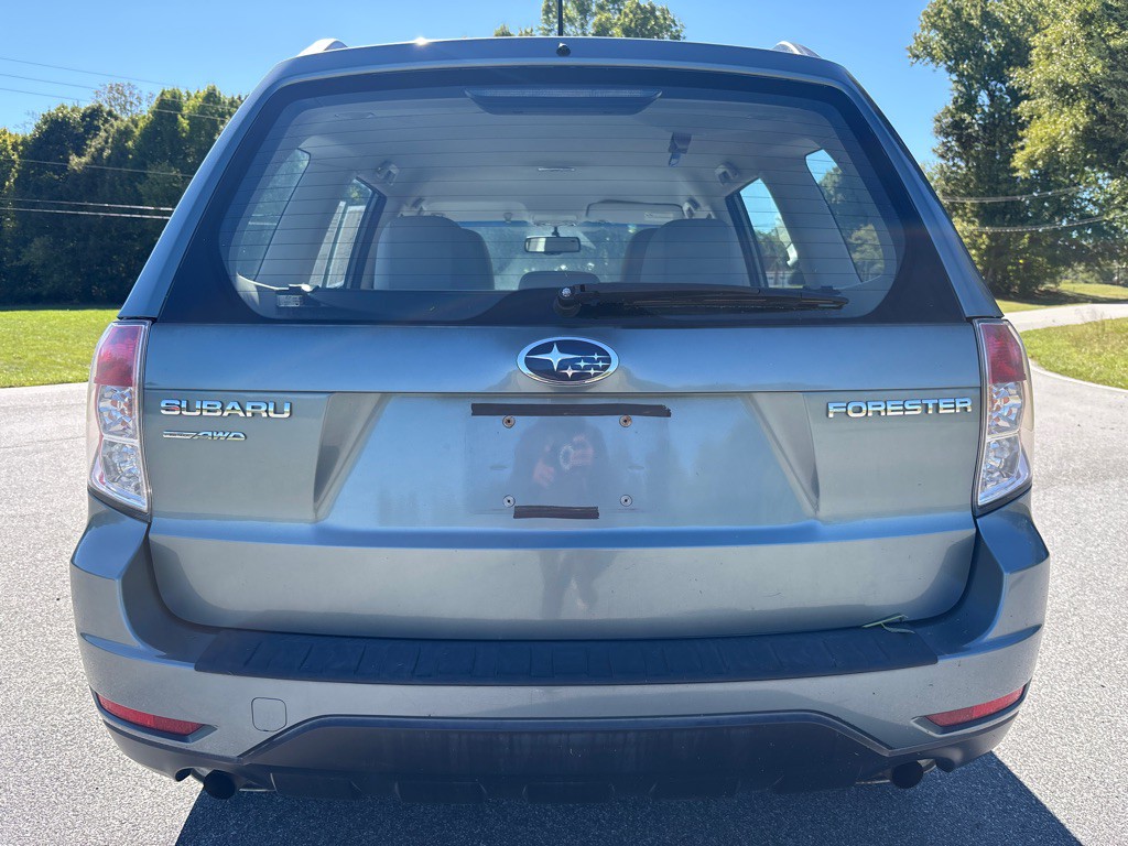 2011 Subaru Forester Image 4