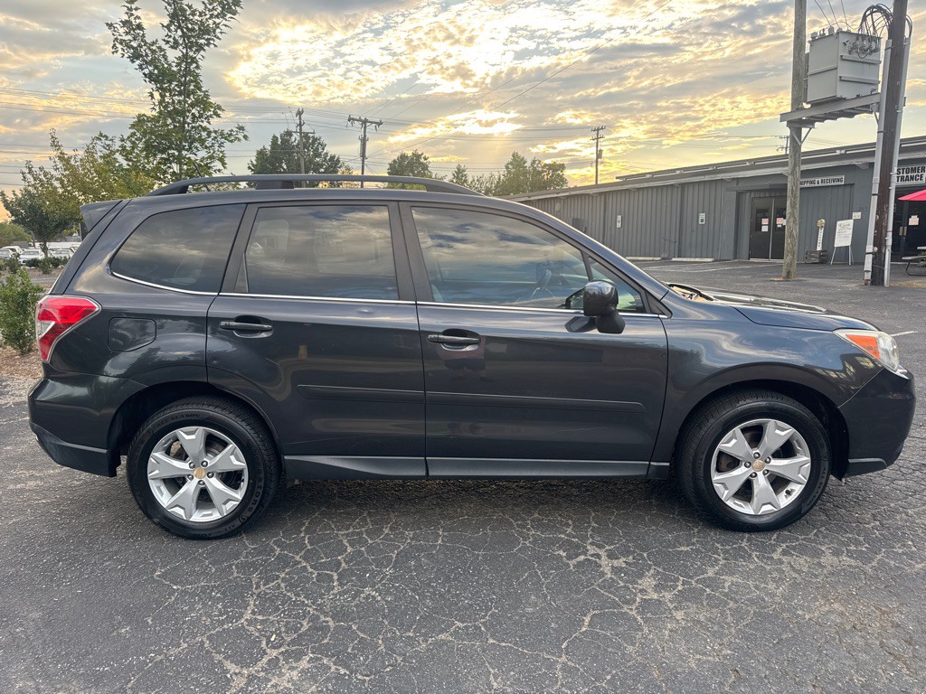 2015 Subaru Forester Image 5