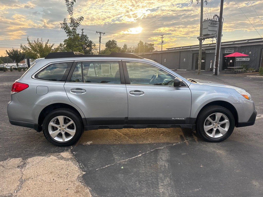 2014 Subaru Outback Image 6