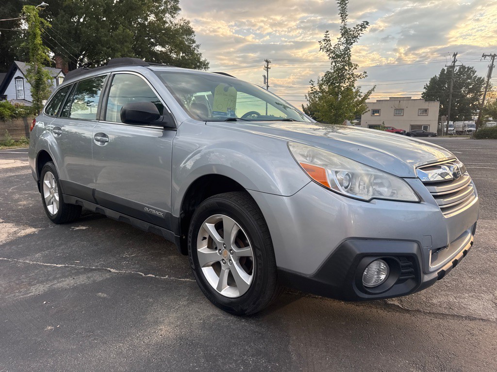 2014 Subaru Outback Image 7