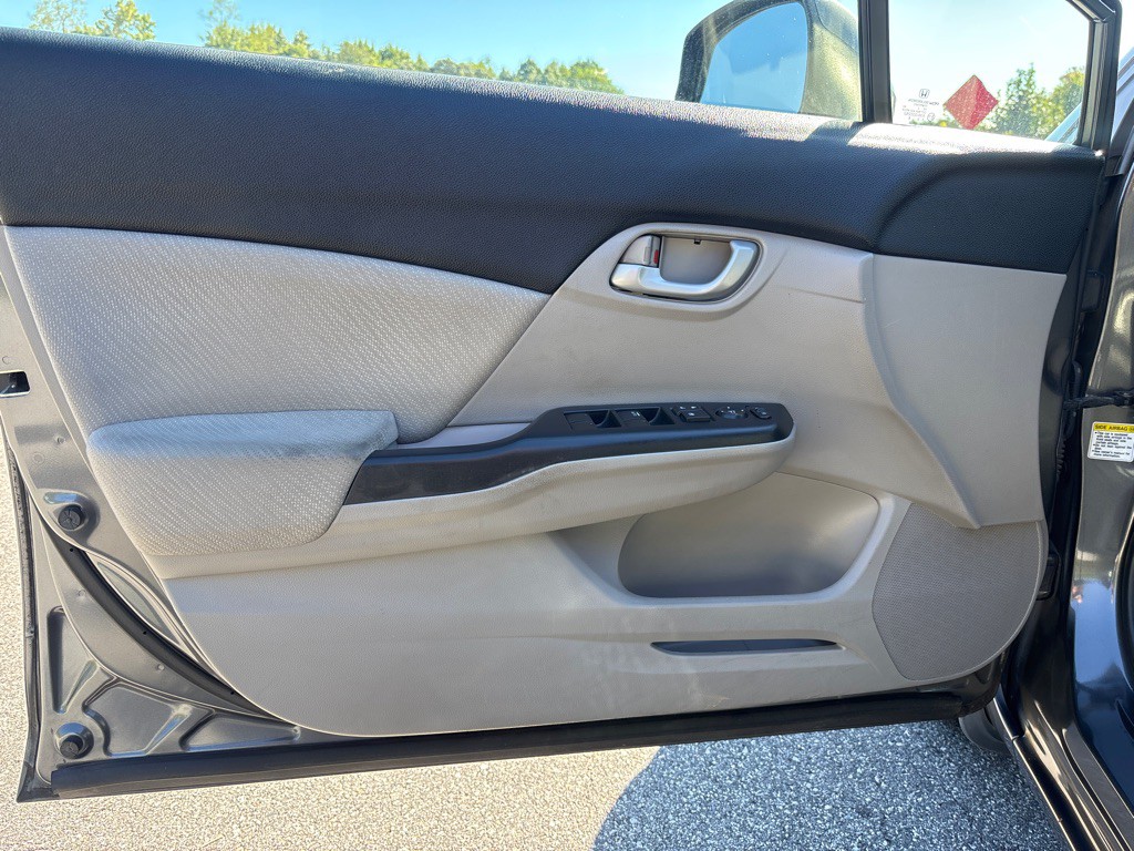 2013 Honda Civic Image 10