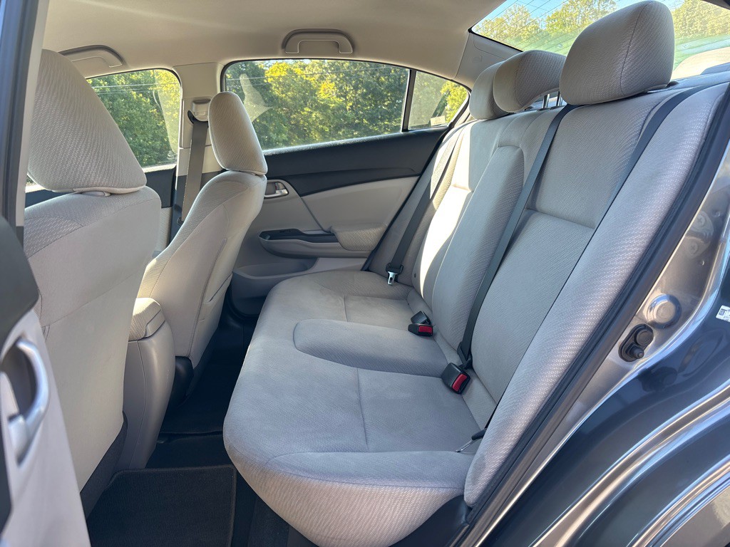 2013 Honda Civic Image 12