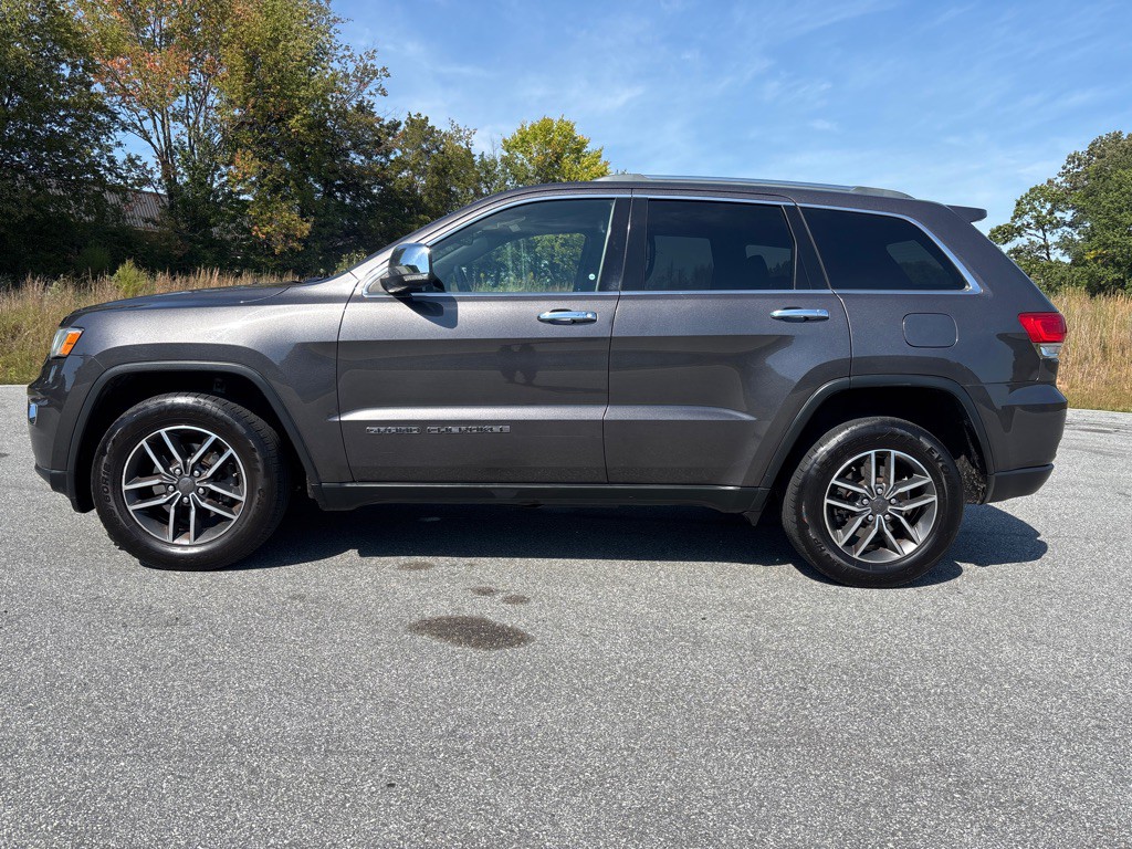 2019 Jeep Grand Cherokee Image 2