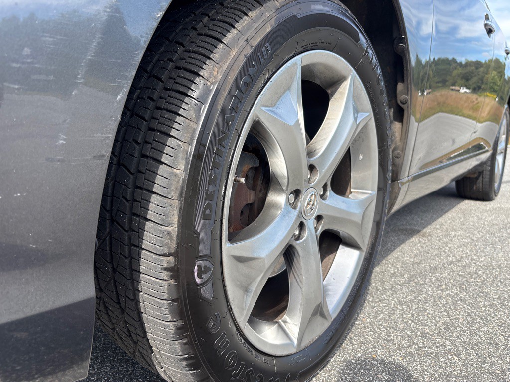 2012 Toyota Venza Image 9