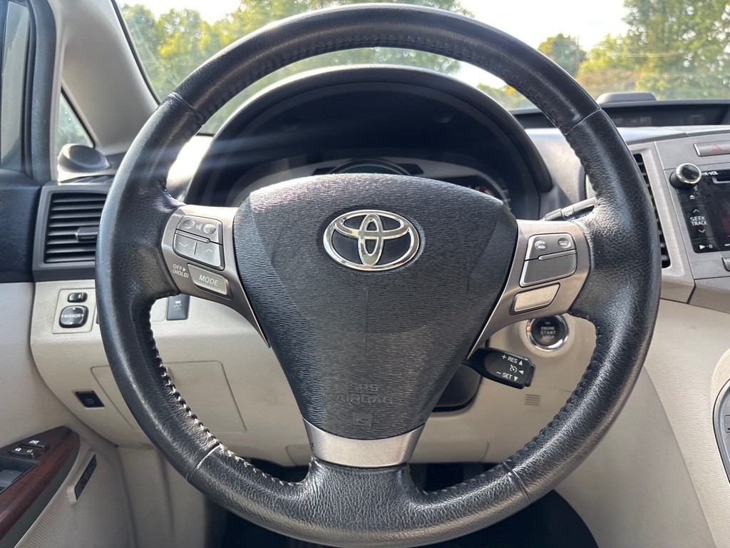 2012 Toyota Venza Image 14